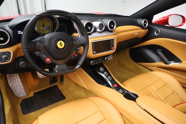 Used 2016 Ferrari California T for sale Sold at Bentley Greenwich in Greenwich CT 06830 15