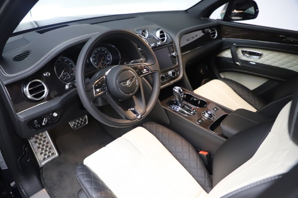 Used 2020 Bentley Bentayga V8 for sale Call for price at Bentley Greenwich in Greenwich CT 06830 15