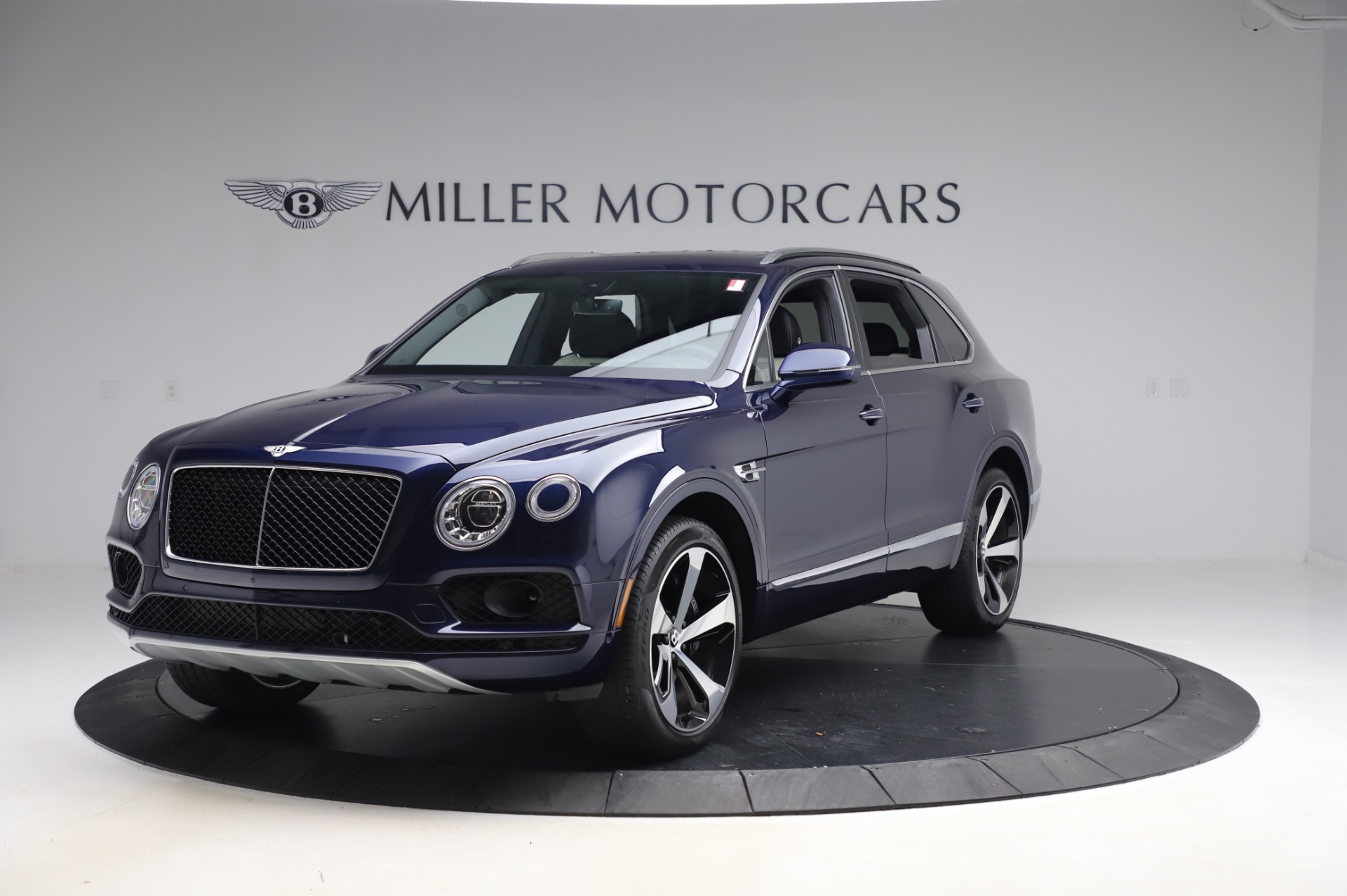 Used 2020 Bentley Bentayga V8 for sale Sold at Bentley Greenwich in Greenwich CT 06830 1