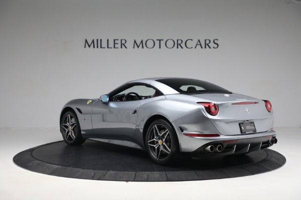 Used 2017 Ferrari California T for sale $144,900 at Bentley Greenwich in Greenwich CT 06830 15