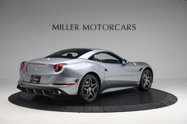 Used 2017 Ferrari California T for sale Sold at Bentley Greenwich in Greenwich CT 06830 16