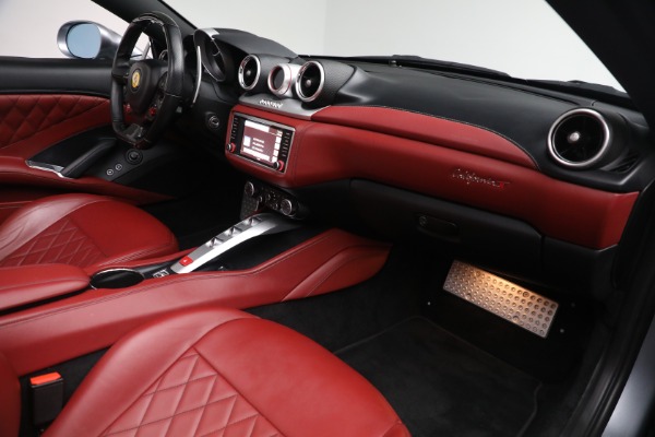 Used 2017 Ferrari California T for sale Sold at Bentley Greenwich in Greenwich CT 06830 23