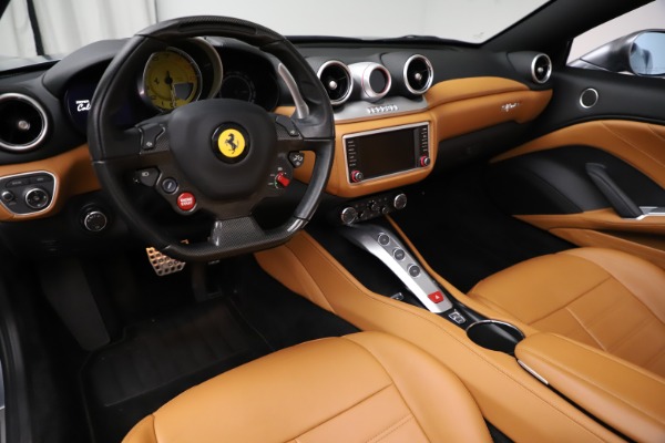 Used 2016 Ferrari California T for sale Sold at Bentley Greenwich in Greenwich CT 06830 16