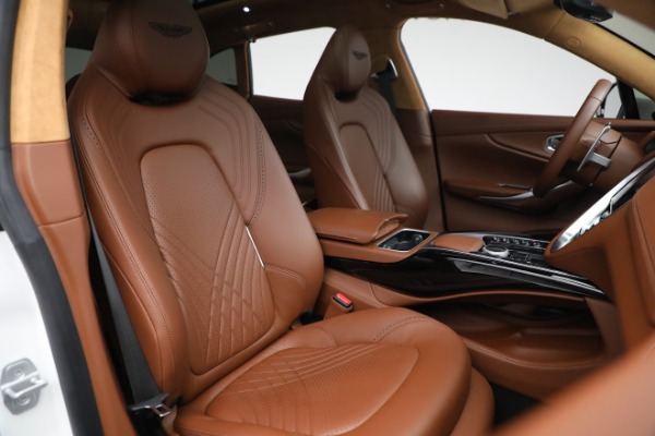 New 2021 Aston Martin DBX for sale $211,636 at Bentley Greenwich in Greenwich CT 06830 21