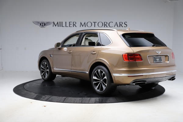 Used 2017 Bentley Bentayga W12 for sale Sold at Bentley Greenwich in Greenwich CT 06830 5