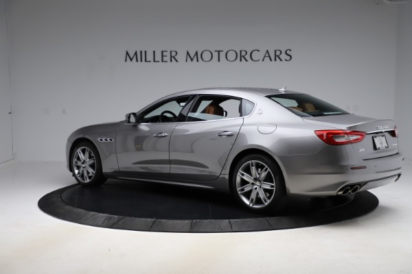 Used 2017 Maserati Quattroporte S Q4 GranLusso for sale Sold at Bentley Greenwich in Greenwich CT 06830 4
