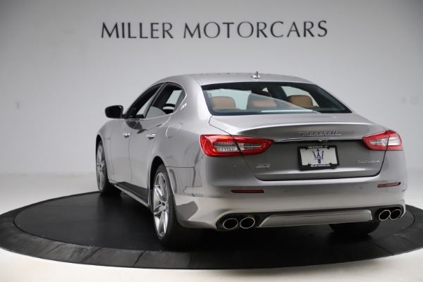Used 2017 Maserati Quattroporte S Q4 GranLusso for sale Sold at Bentley Greenwich in Greenwich CT 06830 5