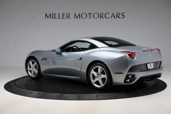 Used 2013 Ferrari California 30 for sale Sold at Bentley Greenwich in Greenwich CT 06830 15