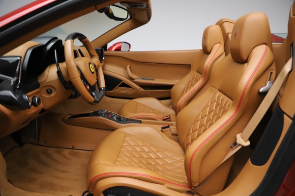 Used 2013 Ferrari 458 Spider for sale Sold at Bentley Greenwich in Greenwich CT 06830 18