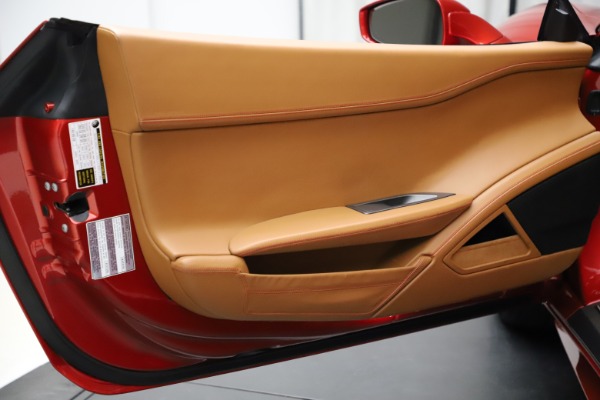 Used 2013 Ferrari 458 Spider for sale Sold at Bentley Greenwich in Greenwich CT 06830 25