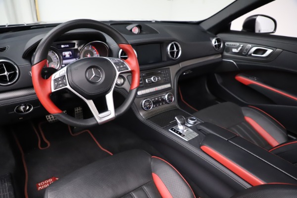 Used 2016 Mercedes-Benz SL-Class SL 550 for sale Sold at Bentley Greenwich in Greenwich CT 06830 16