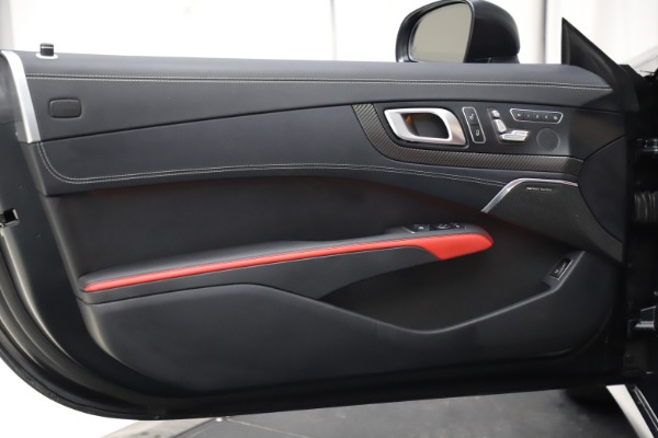 Used 2016 Mercedes-Benz SL-Class SL 550 for sale Sold at Bentley Greenwich in Greenwich CT 06830 20