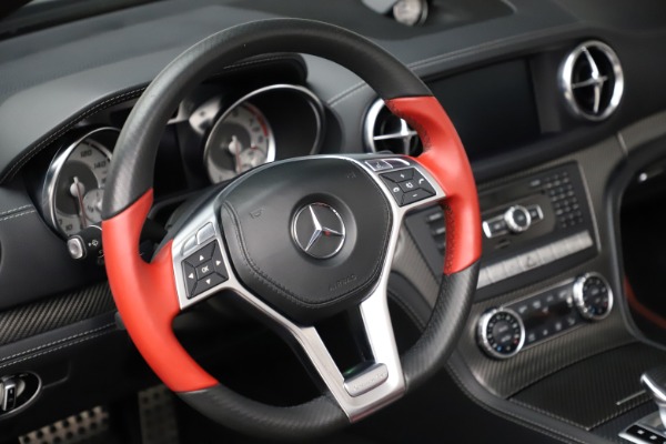 Used 2016 Mercedes-Benz SL-Class SL 550 for sale Sold at Bentley Greenwich in Greenwich CT 06830 21