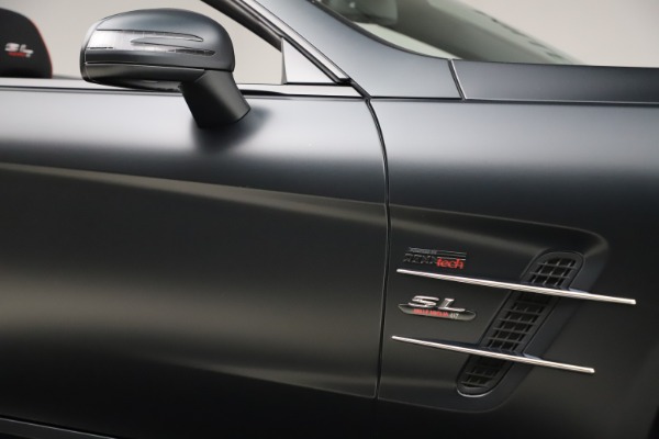 Used 2016 Mercedes-Benz SL-Class SL 550 for sale Sold at Bentley Greenwich in Greenwich CT 06830 28
