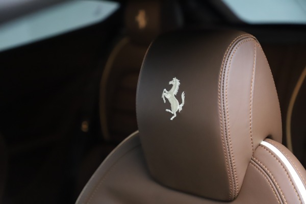 Used 2012 Ferrari FF for sale Sold at Bentley Greenwich in Greenwich CT 06830 17