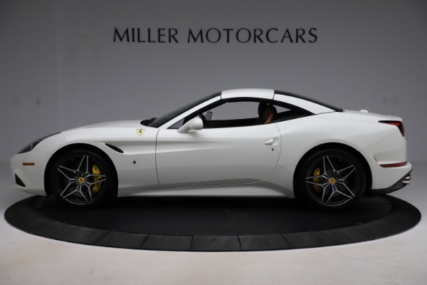 Used 2018 Ferrari California T for sale Sold at Bentley Greenwich in Greenwich CT 06830 14