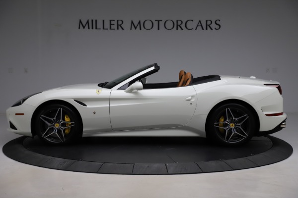 Used 2018 Ferrari California T for sale Sold at Bentley Greenwich in Greenwich CT 06830 3