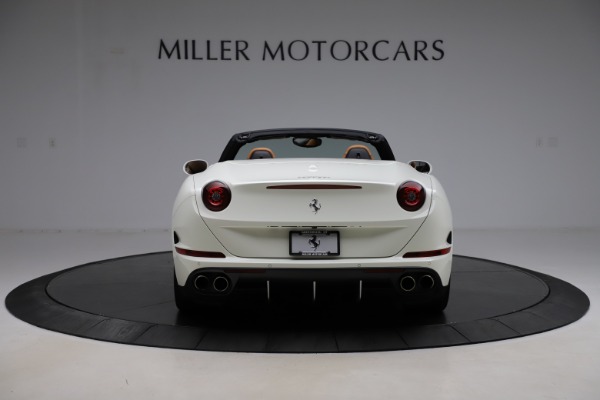 Used 2018 Ferrari California T for sale Sold at Bentley Greenwich in Greenwich CT 06830 6