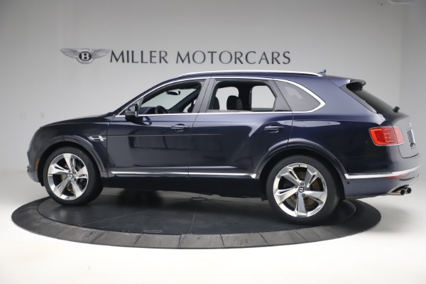 Used 2018 Bentley Bentayga W12 Signature for sale Sold at Bentley Greenwich in Greenwich CT 06830 4