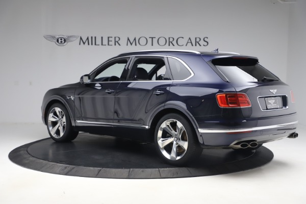 Used 2018 Bentley Bentayga W12 Signature for sale Sold at Bentley Greenwich in Greenwich CT 06830 5
