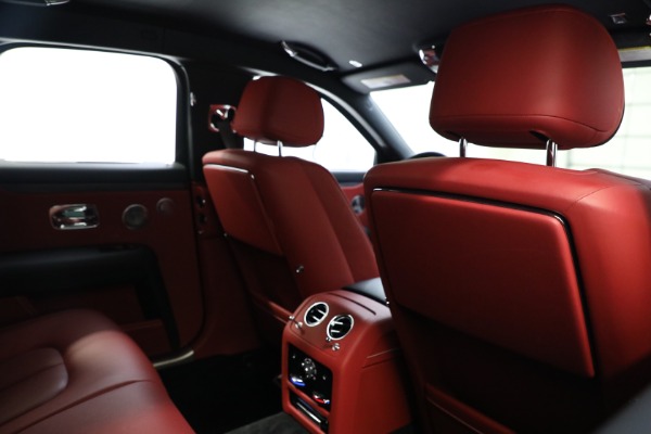 Used 2021 Rolls-Royce Ghost for sale $385,900 at Bentley Greenwich in Greenwich CT 06830 27