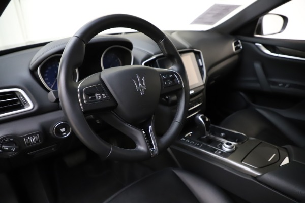 Used 2017 Maserati Ghibli S Q4 for sale $41,900 at Bentley Greenwich in Greenwich CT 06830 13