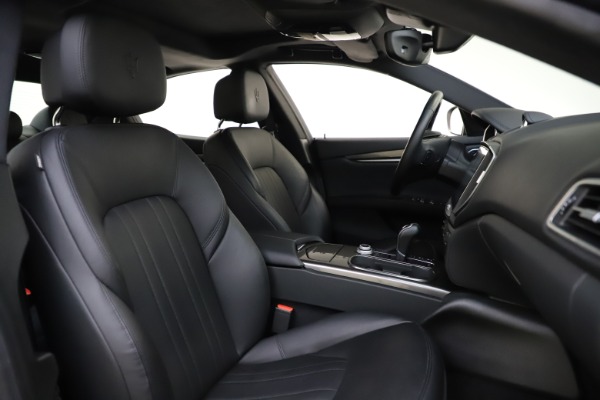 Used 2017 Maserati Ghibli S Q4 for sale $41,900 at Bentley Greenwich in Greenwich CT 06830 22