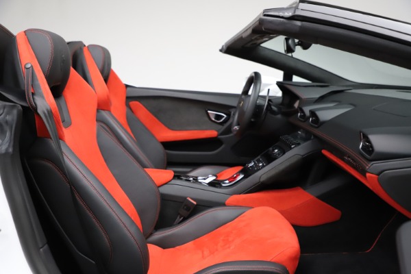 Used 2016 Lamborghini Huracan LP 610-4 Spyder for sale Sold at Bentley Greenwich in Greenwich CT 06830 24