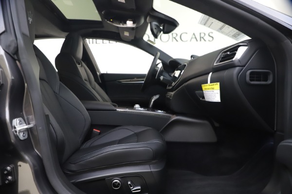 New 2021 Maserati Ghibli S Q4 GranSport for sale Sold at Bentley Greenwich in Greenwich CT 06830 22