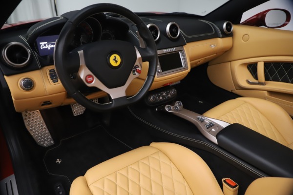 Used 2014 Ferrari California 30 for sale Sold at Bentley Greenwich in Greenwich CT 06830 19