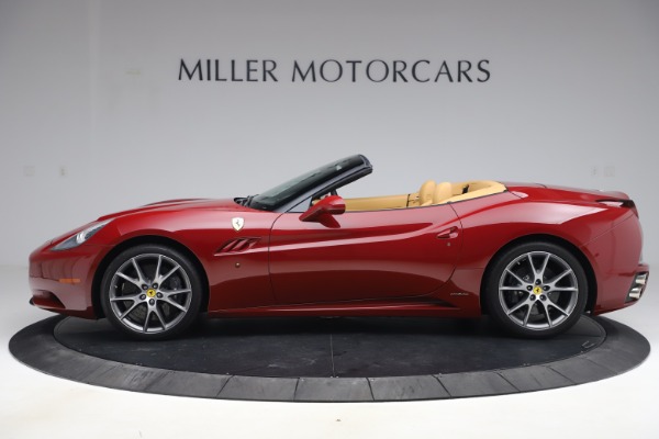 Used 2014 Ferrari California 30 for sale Sold at Bentley Greenwich in Greenwich CT 06830 3