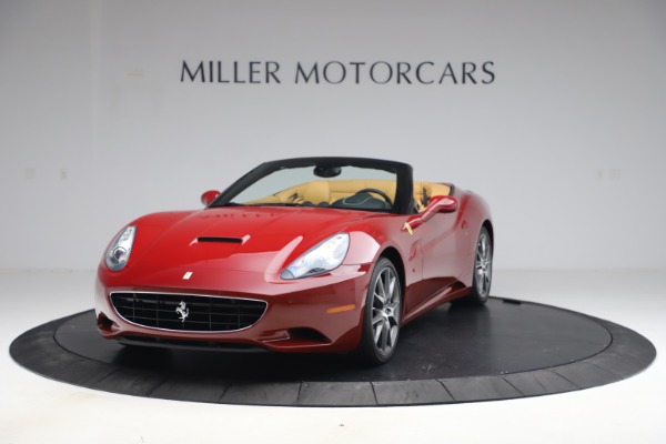 Used 2014 Ferrari California 30 for sale Sold at Bentley Greenwich in Greenwich CT 06830 1