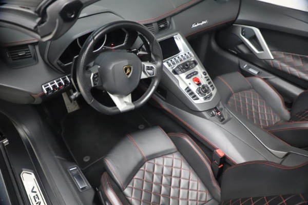 Used 2015 Lamborghini Aventador Roadster LP 700-4 for sale Sold at Bentley Greenwich in Greenwich CT 06830 19