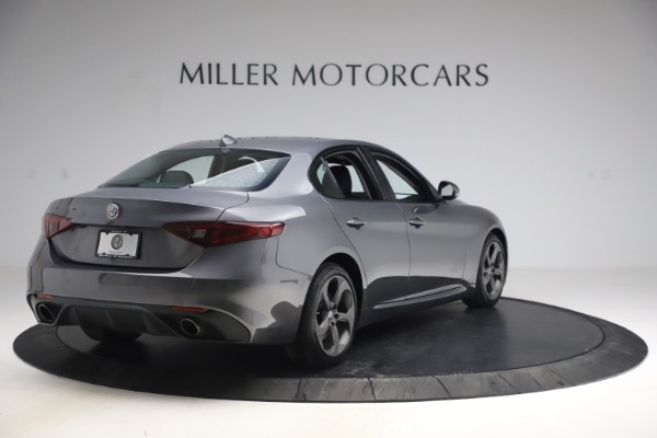 Used 2017 Alfa Romeo Giulia Ti Sport for sale Sold at Bentley Greenwich in Greenwich CT 06830 8