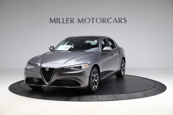 New 2021 Alfa Romeo Giulia Ti Q4 for sale Sold at Bentley Greenwich in Greenwich CT 06830 1