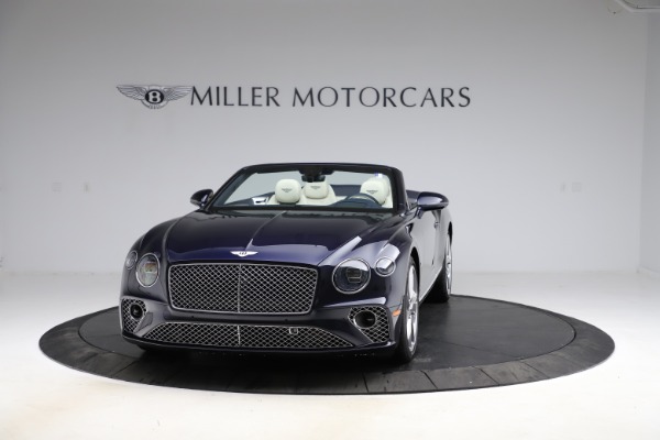 New 2021 Bentley Continental GT V8 for sale $276,830 at Bentley Greenwich in Greenwich CT 06830 2