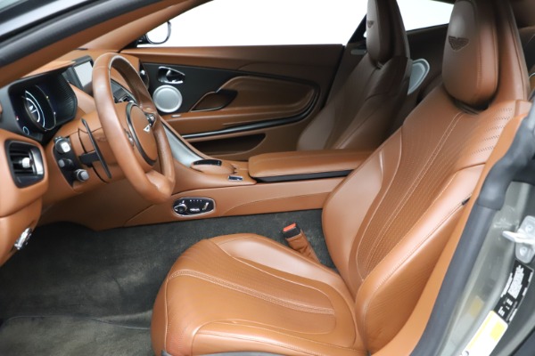 Used 2017 Aston Martin DB11 V12 Coupe for sale $134,900 at Bentley Greenwich in Greenwich CT 06830 14