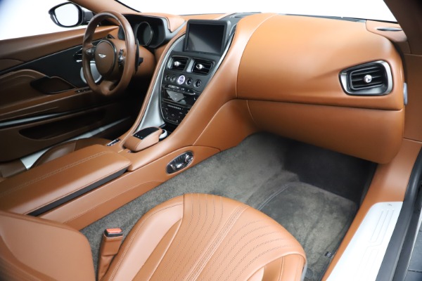 Used 2017 Aston Martin DB11 V12 Coupe for sale $134,900 at Bentley Greenwich in Greenwich CT 06830 19