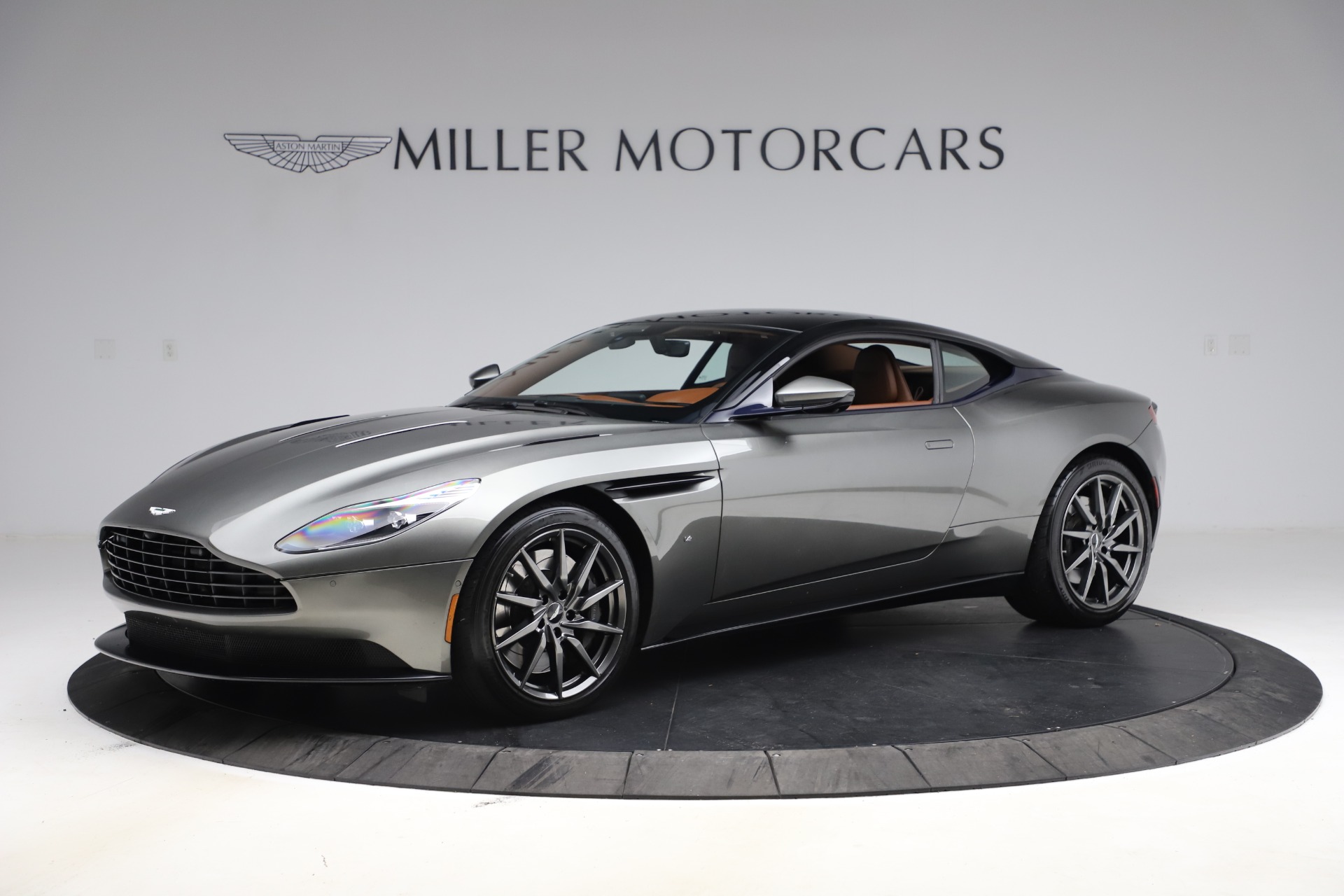 Used 2017 Aston Martin DB11 V12 Coupe for sale $134,900 at Bentley Greenwich in Greenwich CT 06830 1