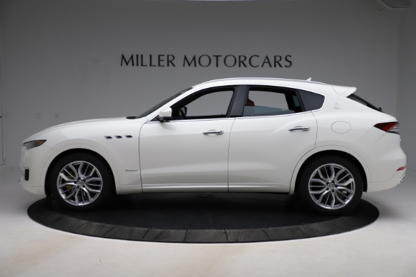 New 2021 Maserati Levante Q4 GranLusso for sale Sold at Bentley Greenwich in Greenwich CT 06830 3