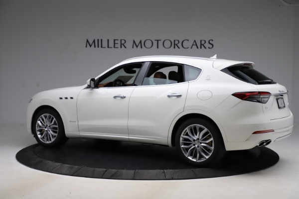 New 2021 Maserati Levante Q4 GranLusso for sale Sold at Bentley Greenwich in Greenwich CT 06830 4