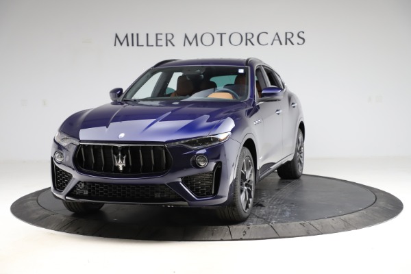 New 2021 Maserati Levante S Q4 GranSport for sale Sold at Bentley Greenwich in Greenwich CT 06830 2