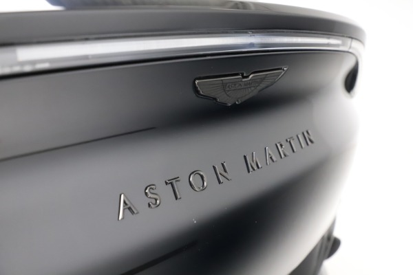 New 2021 Aston Martin DBX for sale $200,986 at Bentley Greenwich in Greenwich CT 06830 22