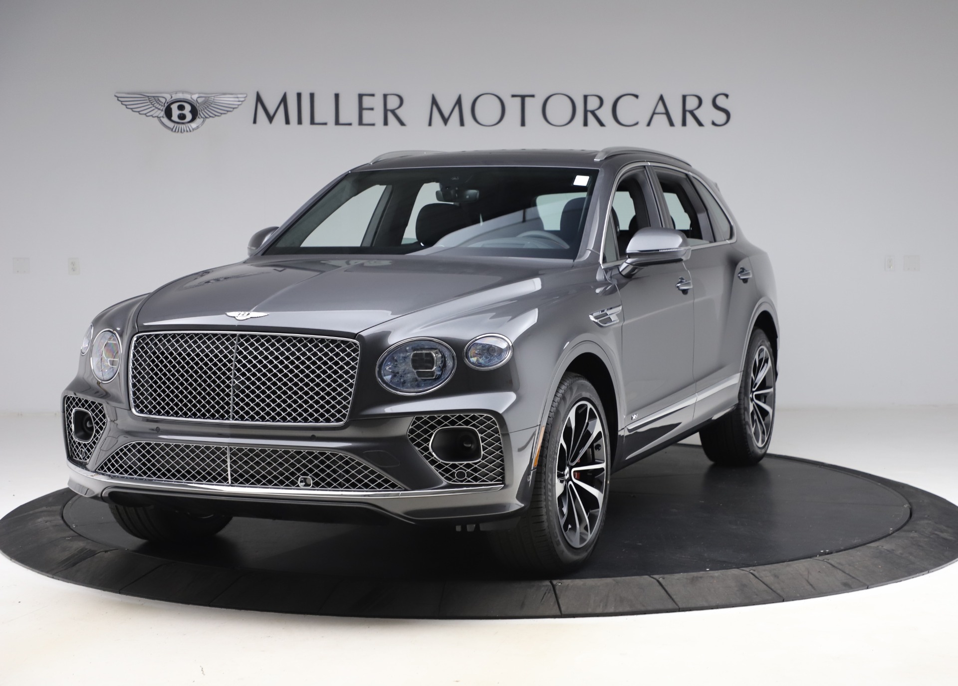 New 2021 Bentley Bentayga V8 for sale Sold at Bentley Greenwich in Greenwich CT 06830 1