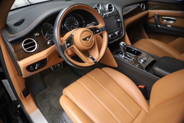 Used 2018 Bentley Bentayga Onyx Edition for sale Sold at Bentley Greenwich in Greenwich CT 06830 12