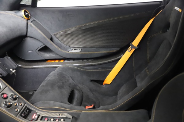Used 2016 McLaren 688 MSO HS for sale $624,900 at Bentley Greenwich in Greenwich CT 06830 18