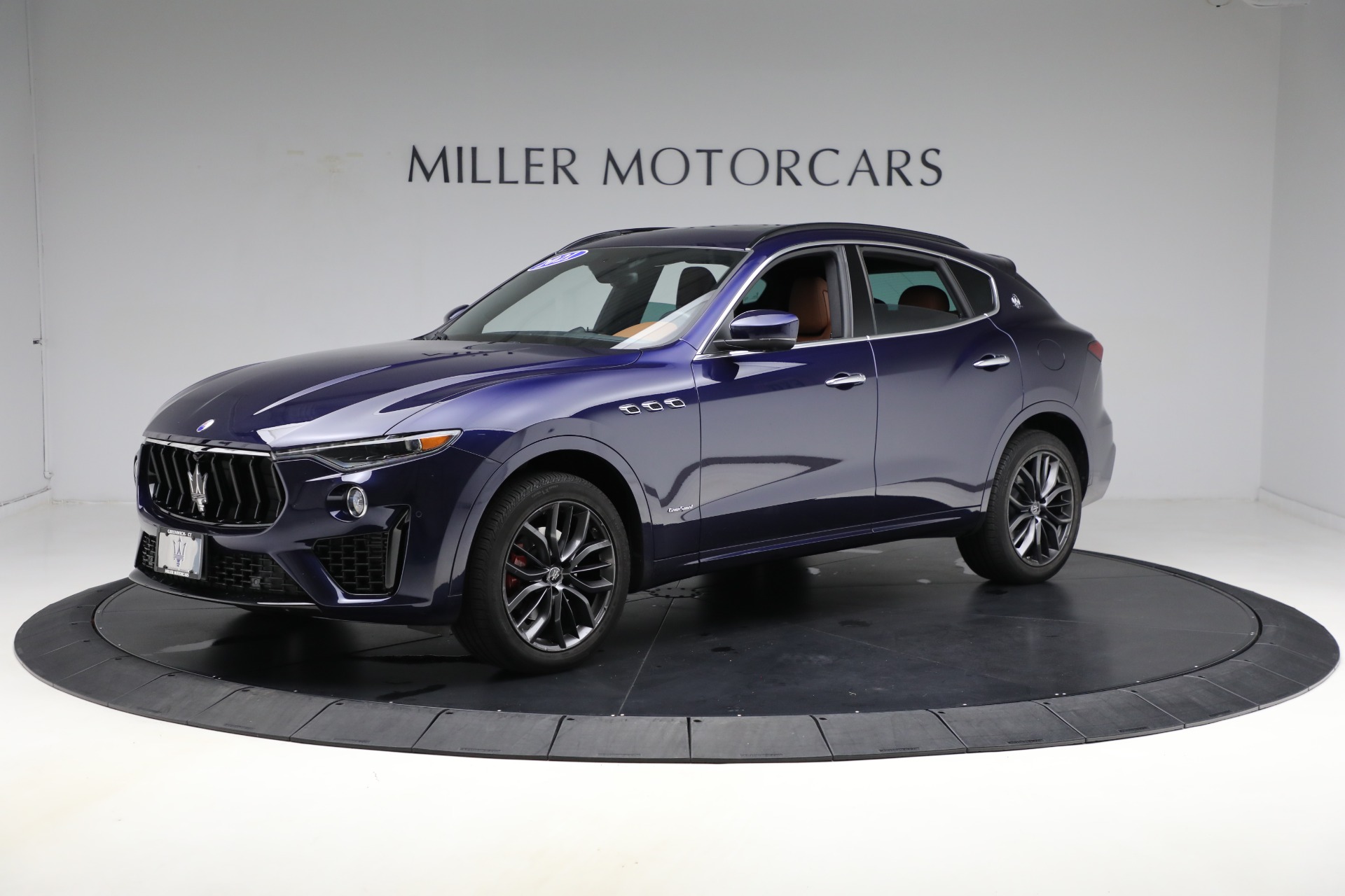 Used 2021 Maserati Levante Q4 GranSport for sale Sold at Bentley Greenwich in Greenwich CT 06830 1