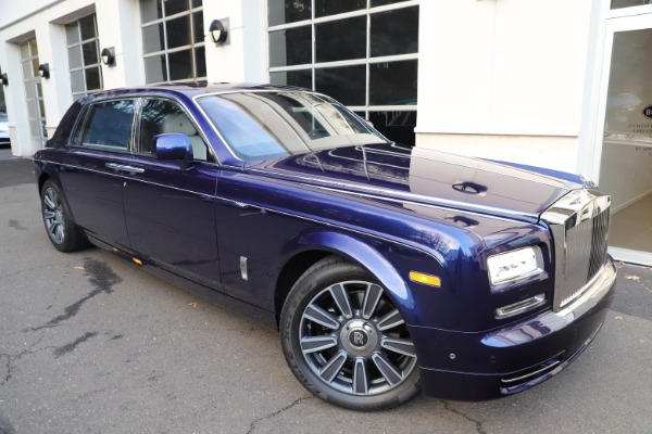 Used 2016 Rolls-Royce Phantom EWB for sale Sold at Bentley Greenwich in Greenwich CT 06830 10
