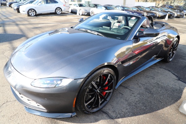 New 2021 Aston Martin Vantage Roadster for sale Sold at Bentley Greenwich in Greenwich CT 06830 28
