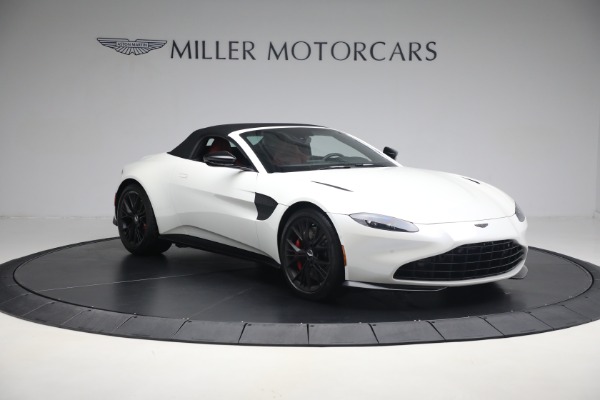 Used 2021 Aston Martin Vantage Roadster for sale Sold at Bentley Greenwich in Greenwich CT 06830 21
